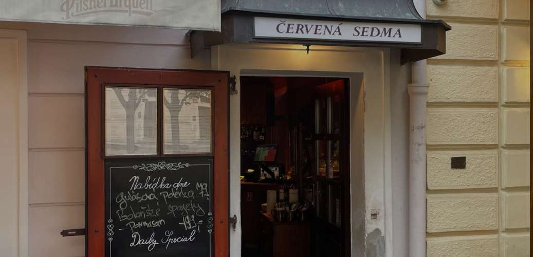 http://Červená%20Sedma%20na%20Kampě